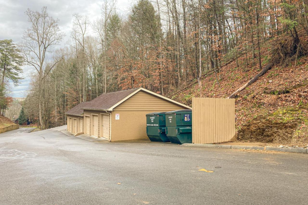 The Lazy Bear Villa Pigeon Forge Bagian luar foto